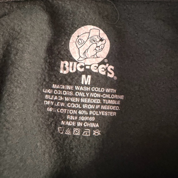 Buc-ee’s Green Holiday Sweater - Picture 3 of 4